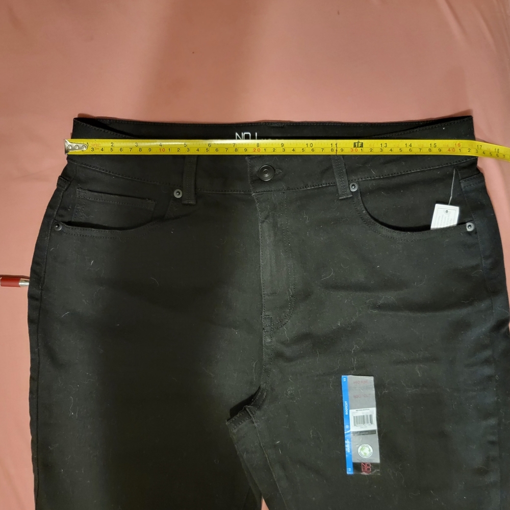 Mid-Rise Boot Cut Jeans